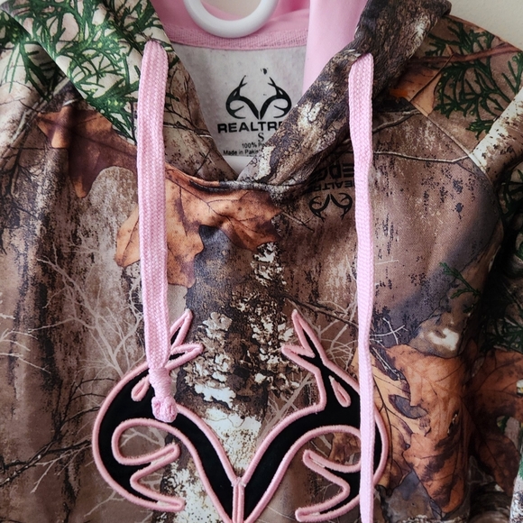 Realtree Pink and White Camo Apparel - Picture 3 of 6